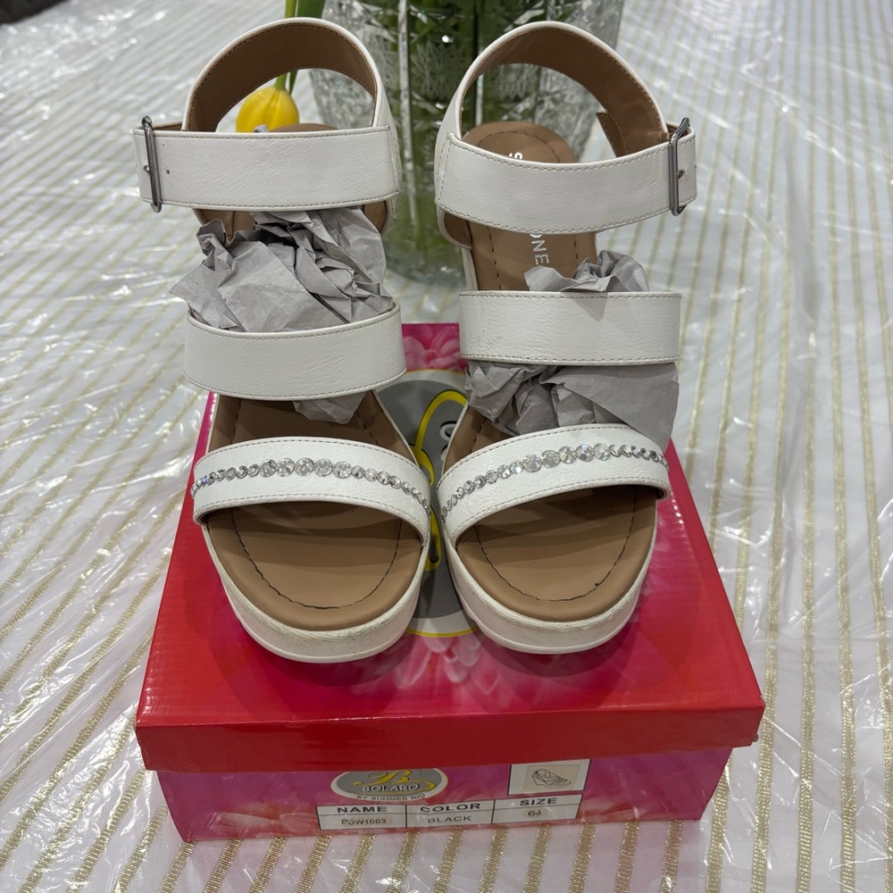 Sun + Stone White Platform Wedges Size 7